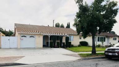 Main picture of 11456 McLaren St