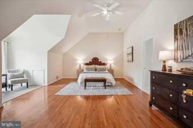 Main picture of 2907 Dumas St