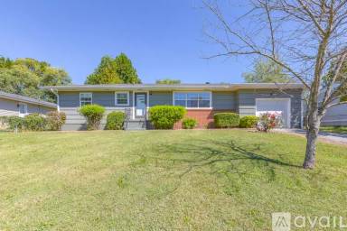 Main picture of 1705 Albert Ln