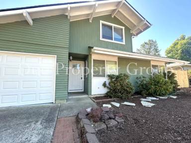 Main picture of 2035 Harvard Dr