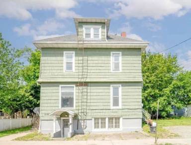 Main picture of 120 Badger Ave