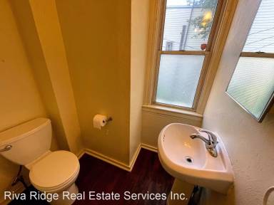 Main picture of 5101 1/2 Lytle St