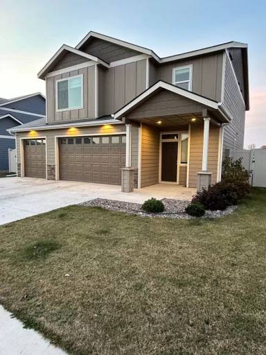 Main picture of 3058 Elderberry Ave