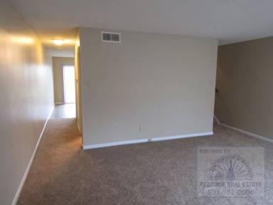 Main picture of 13 Laramie Cv