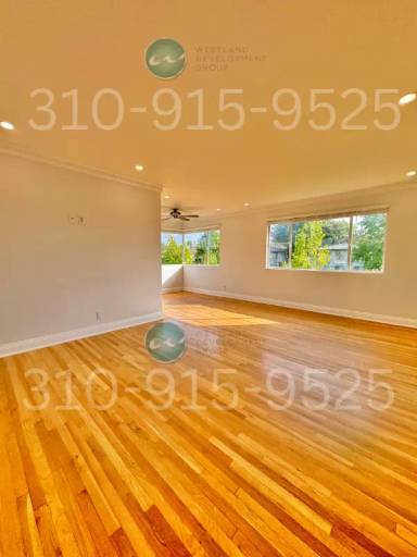 Main picture of 3166 S Barrington Ave
