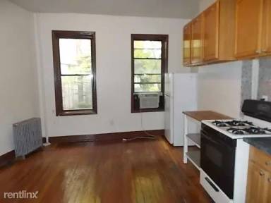 Main picture of 766 Washington Ave