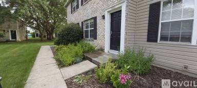 Main picture of 7855 Meadowhaven Blvd
