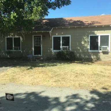 Main picture of 2910 Hemphill St