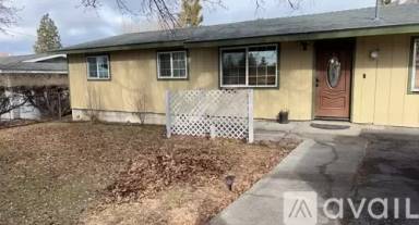 Main picture of 3905 Mack Ave