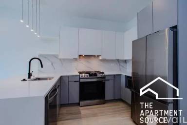 Main picture of 3821 N Ashland Ave