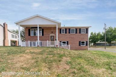 Main picture of 604 D St