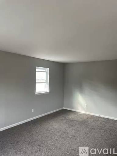 Main picture of 625 Country Ln