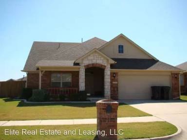 Main picture of 10700 NW 33rd St