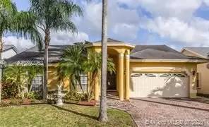 Main picture of 5339 NW 99th Ln