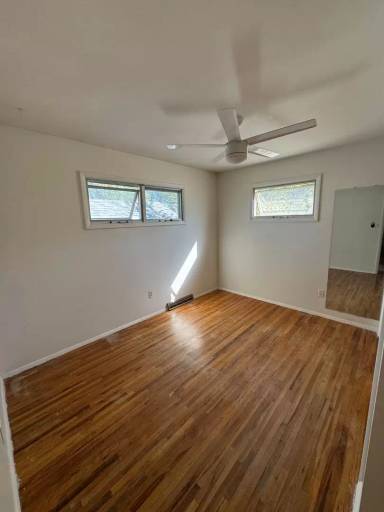 Main picture of 1825 12th Ave S