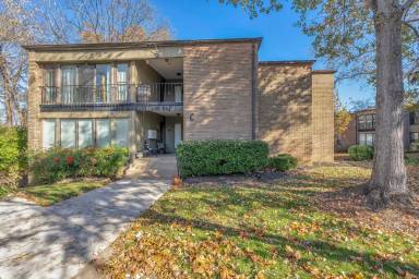 Main picture of 116 Harding Pl