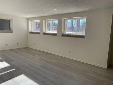 Main picture of 1145 Glenway St