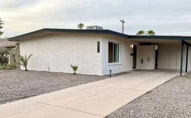 Main picture of 1150 E Alameda Dr