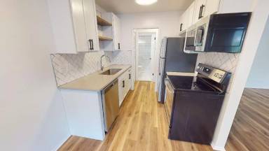 Main picture of 520 S Adams Rd