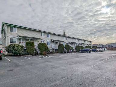 Main picture of 9722 272nd Pl NW