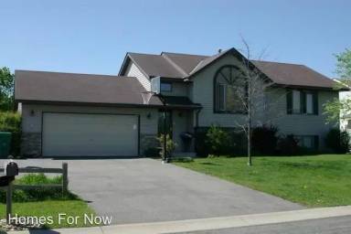 Main picture of 15711 Crocus Ave W