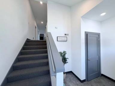 Main picture of 385 Clinton Ave