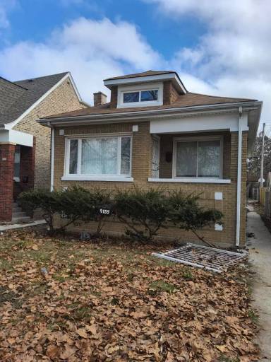 Main picture of 9155 S Racine Ave