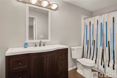 Main picture of 1626 Grant Ave S