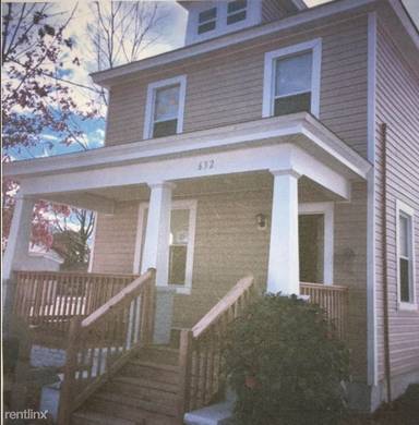 Main picture of 632 Vermont Ave
