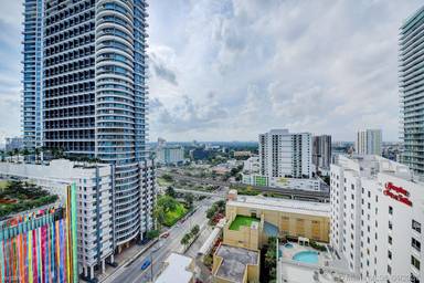 Main picture of Vue At Brickell Condo