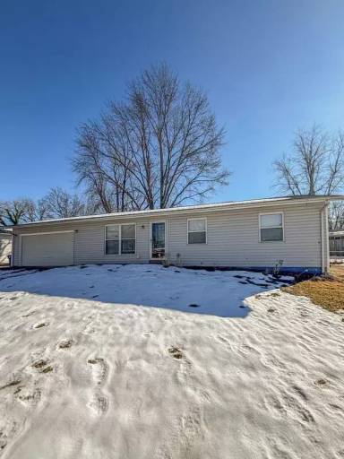 Main picture of 316 Linda Ln