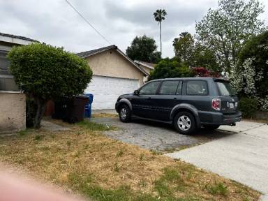 Main picture of 9824 Cortada St