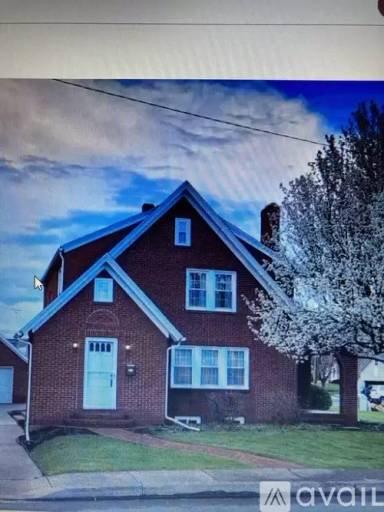 Main picture of 524 N Market St