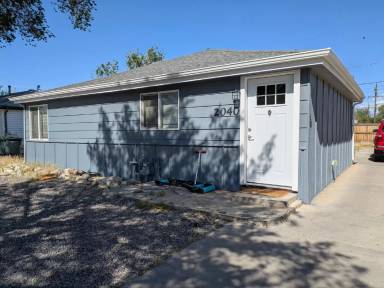 Main picture of 2040 N 15th St