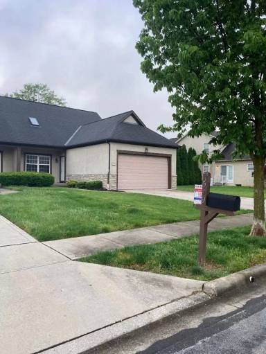 Main picture of 521 Radcliff Dr