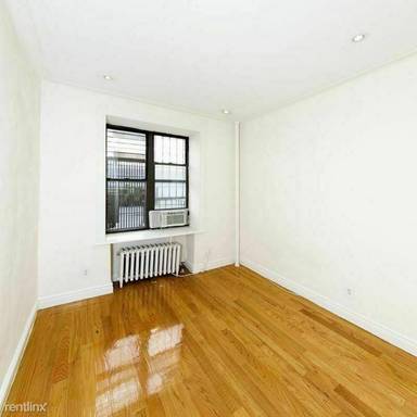 Main picture of 332 E 71st St