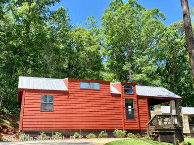 Main picture of 61 Ponder Camp Rd
