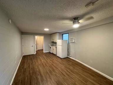 Main picture of 1832 Citron St