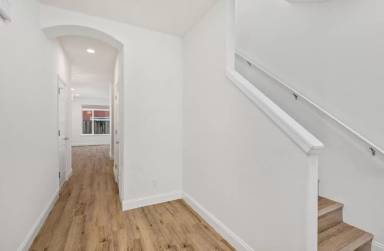 Main picture of 20778 SW Skiver St