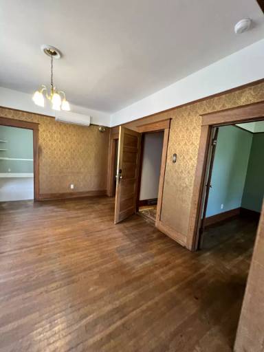 Main picture of 3649 N Missouri Ave