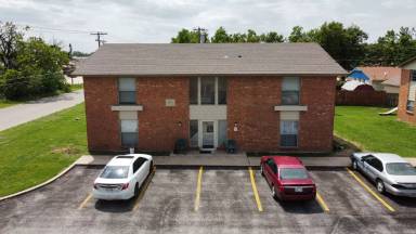 Main picture of 7409 Melrose Ln