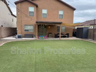 Main picture of 12648 W Reade Ave