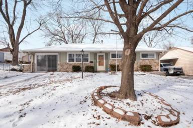 Main picture of 11404 Spring Valley Rd