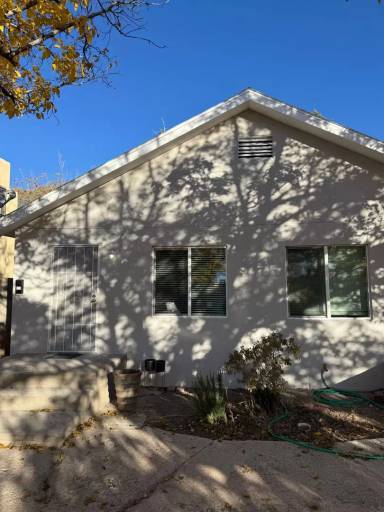 Main picture of 316 Columbia Dr SE