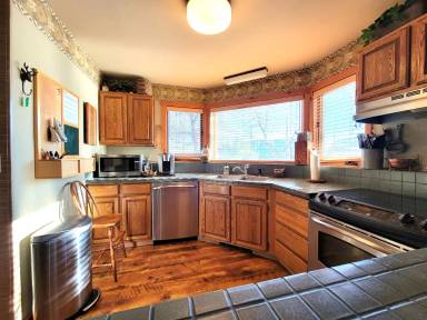 Main picture of 405 8th St