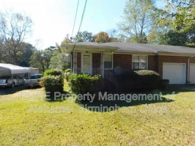 Main picture of 117 22nd Ave NE