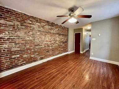 Main picture of 329 Rose St