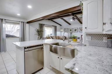 Main picture of 5410 89th St