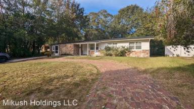 Main picture of 4226 Lane Ave S