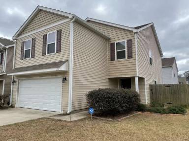 Main picture of 254 Cottage View Dr